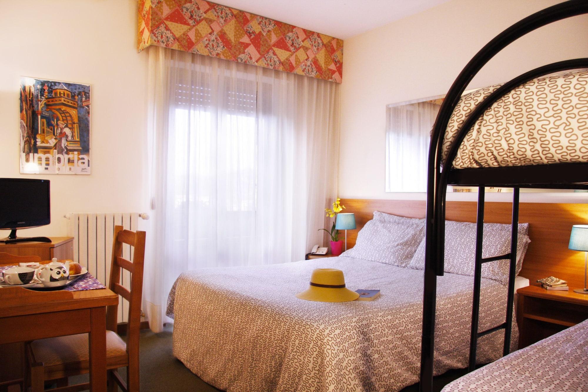Ilgo Hotel Перуджа Екстер'єр фото