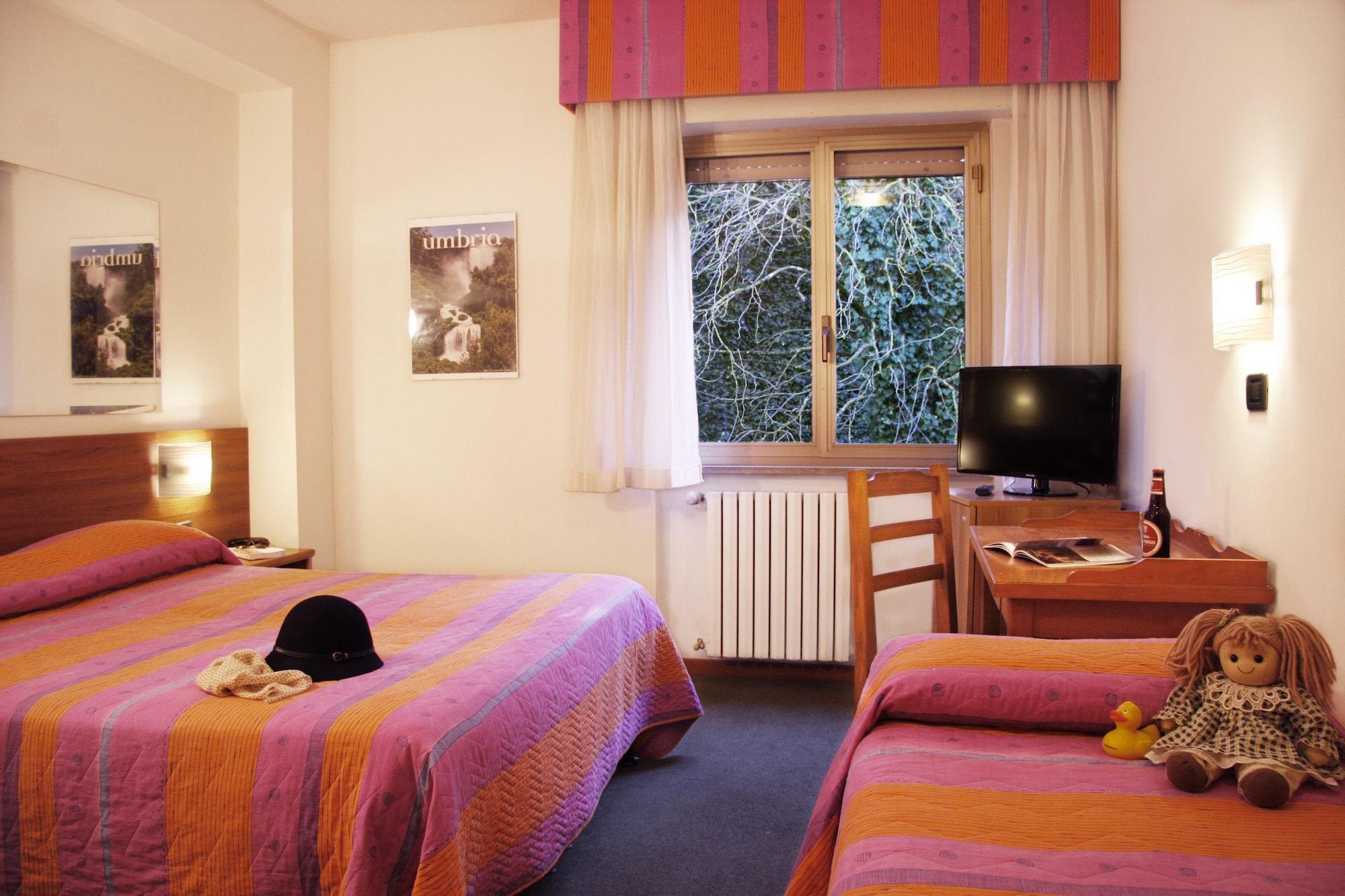 Ilgo Hotel Перуджа Екстер'єр фото