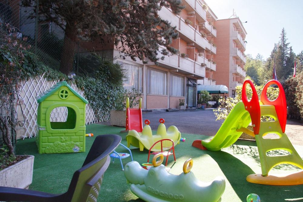 Ilgo Hotel Перуджа Екстер'єр фото